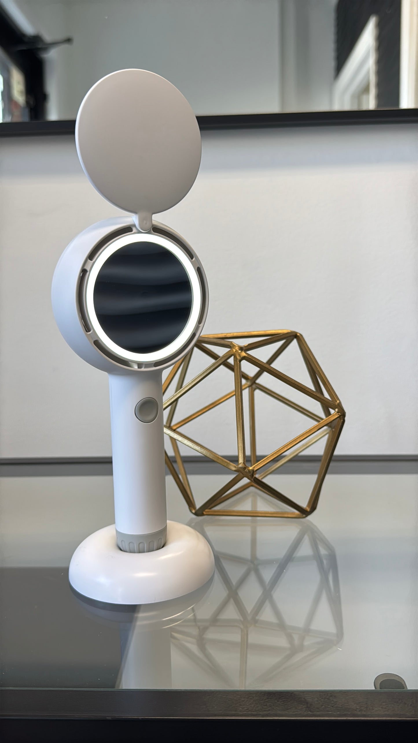 Posh Led Light Fan With Mirror
