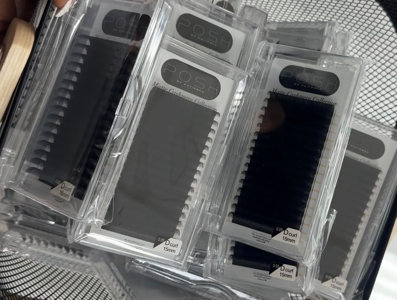 CLEARANCE  LASH TRAYS